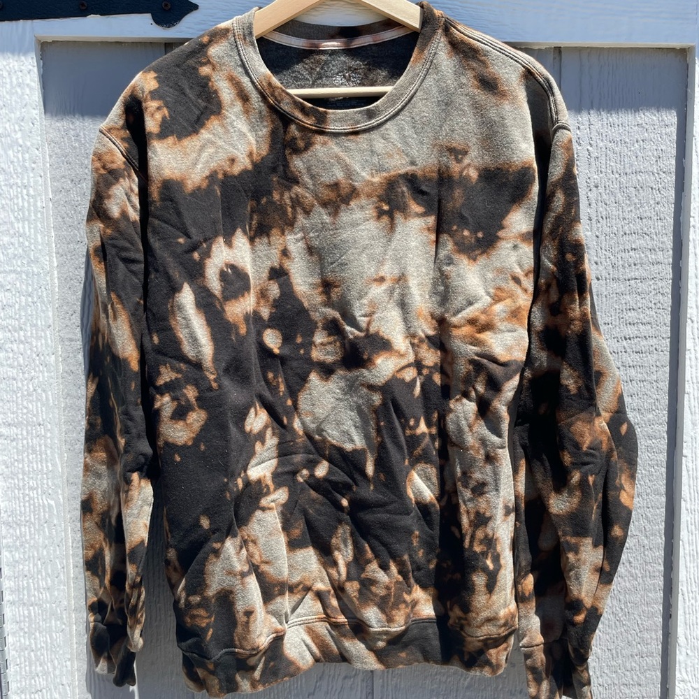 Bleach dyed Sweater